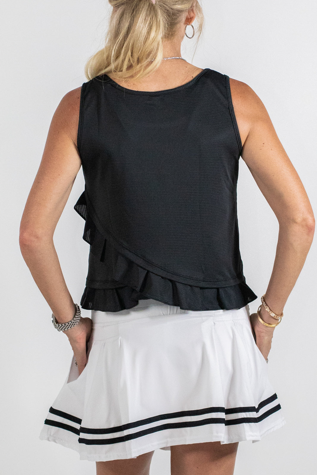 women's activewear top