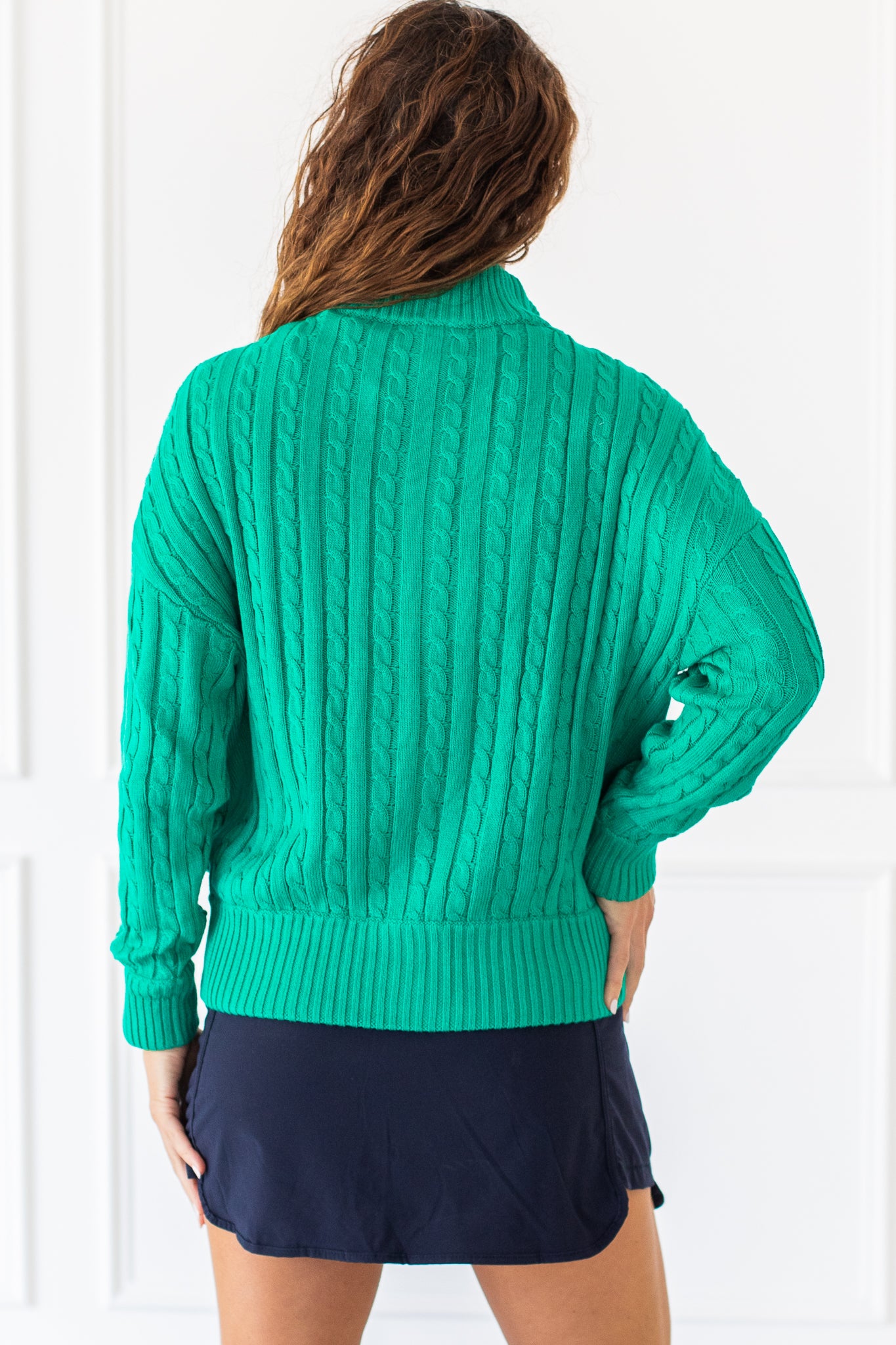 GREEN