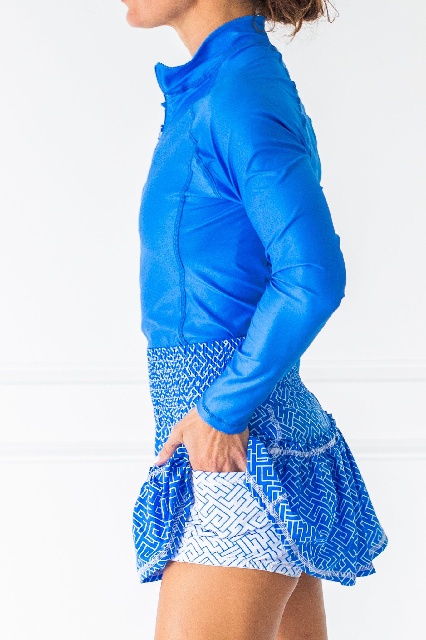 ROYAL BLUE