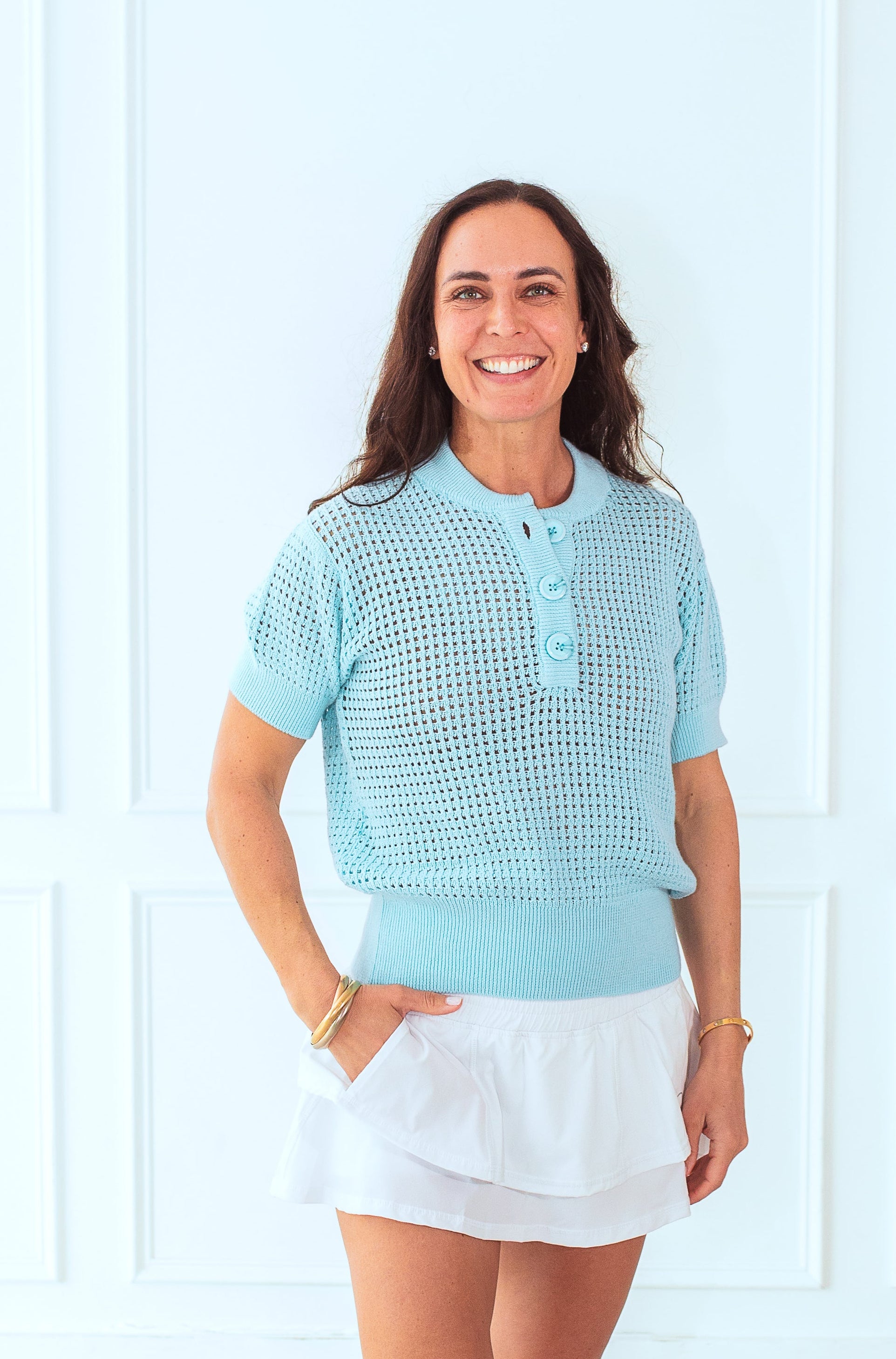 LIGHT BLUE