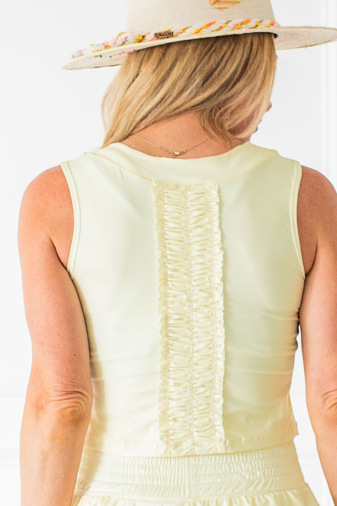 women's activewear top